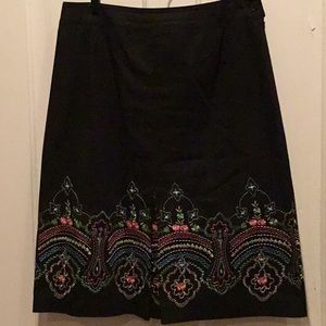 Harold’s embroidered a-line skirt